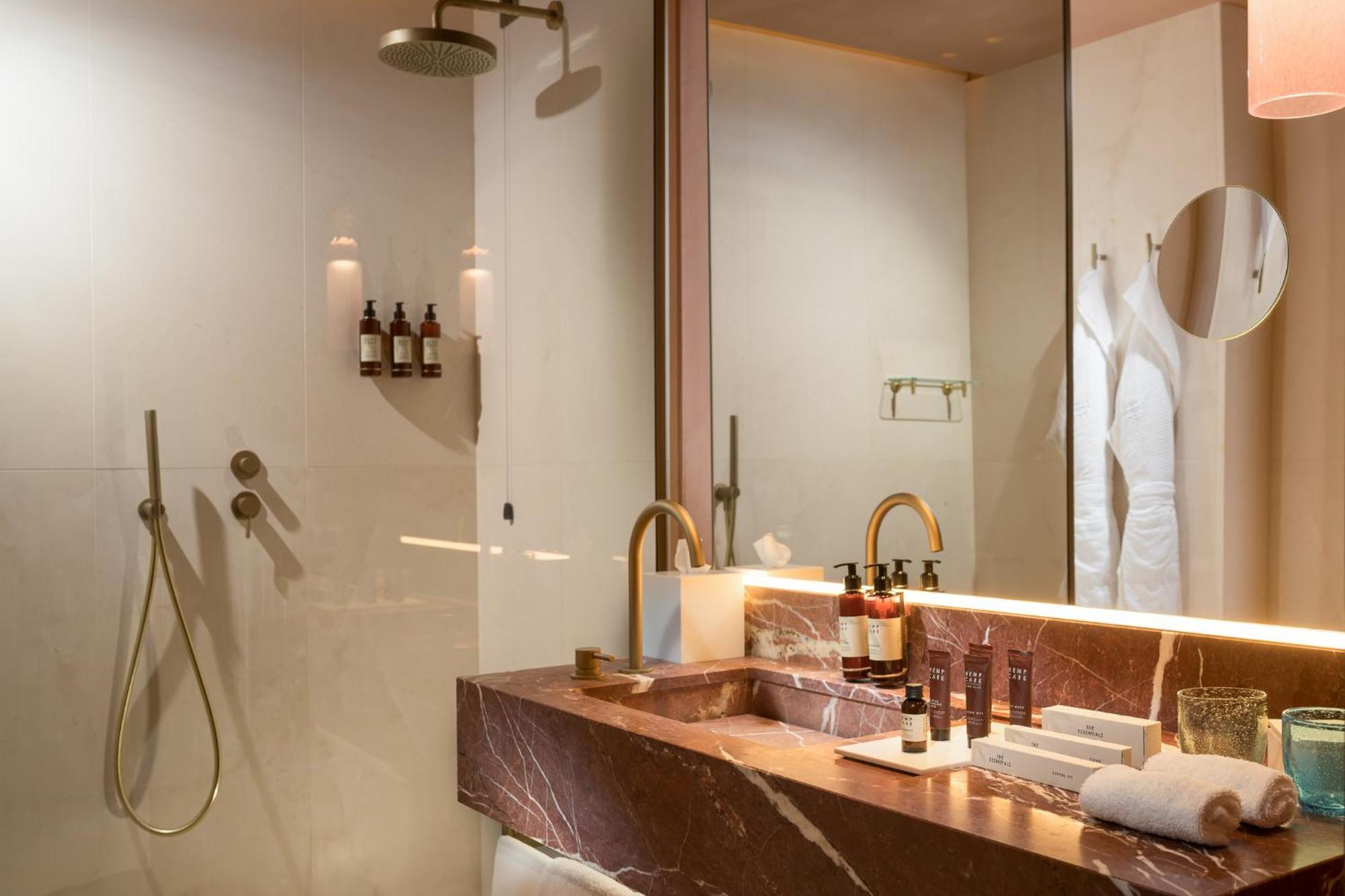 Ca'Di Dio-Small Luxury Hotel Venice Exterior photo Bathroom
